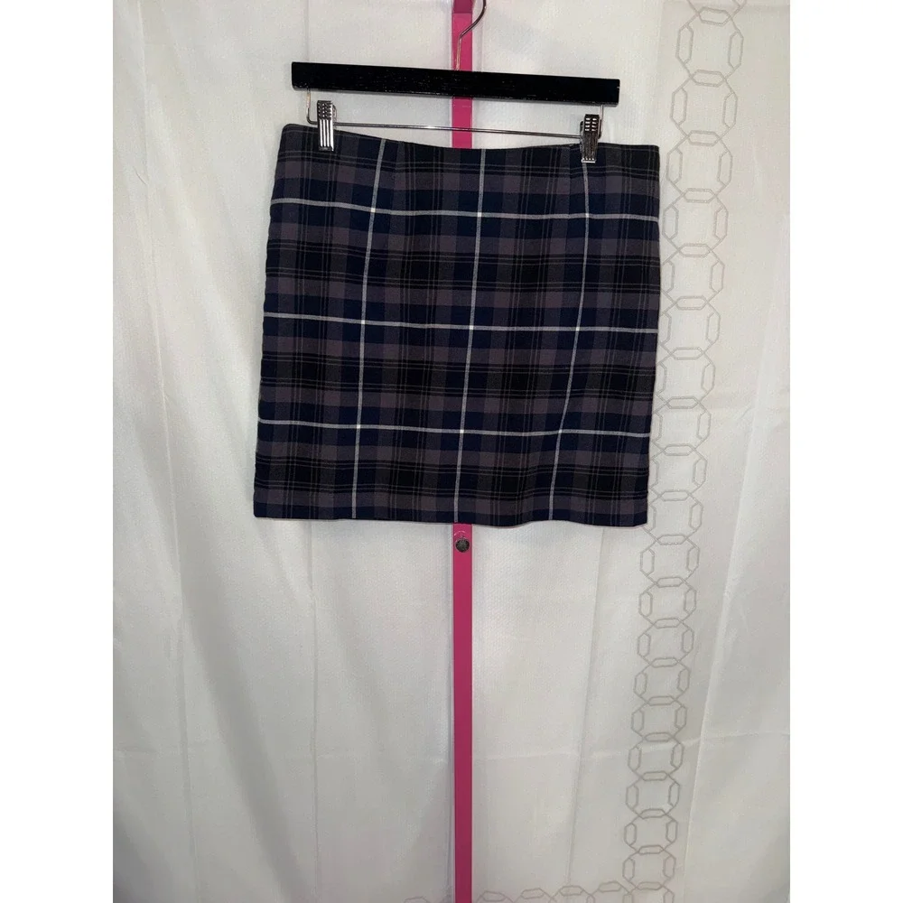 Tommy Hilfiger Women Plaid Mini Skirt Charcoal Gray White Blue Size 10